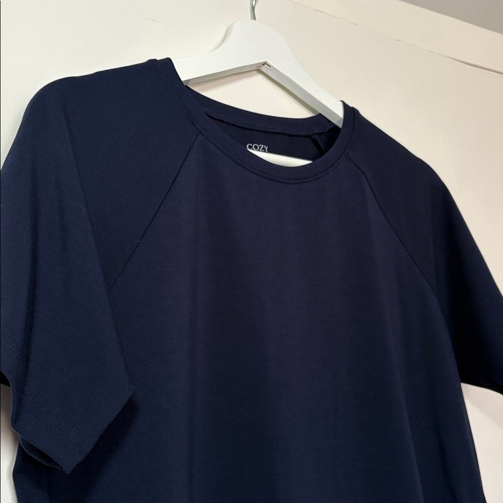 NEW Cozy Earth Bamboo Short Sleeve Top Women’s Navy Small - Picture 4 of 7